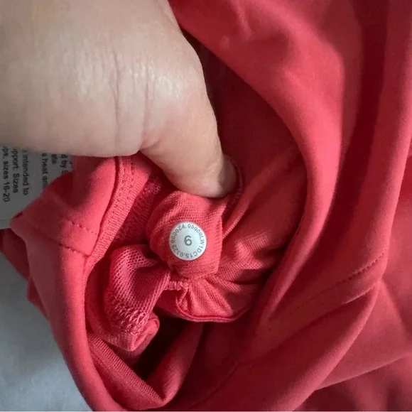 98 🆕💕 Lululemon Invigorate Train Tank - Pale Raspberry - Picture 9 of 11